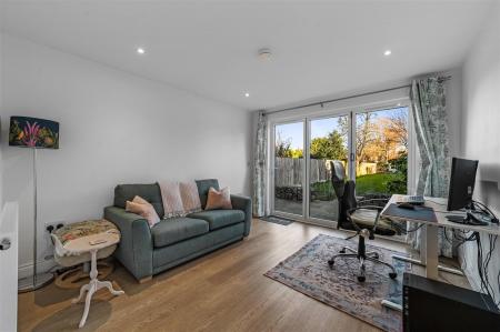 REAR RECEPTION ROOM