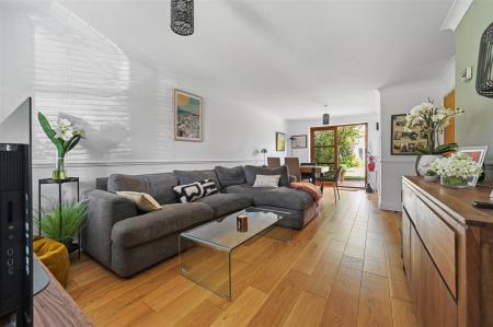 LIVING DINING ROOM