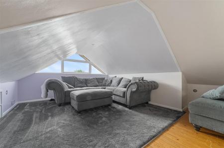 UPSTAIRS ROOM