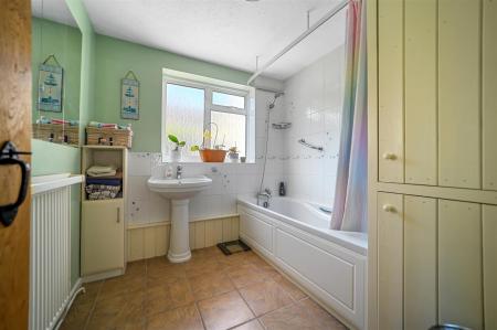 DOWNSTAIRS BATHROOM