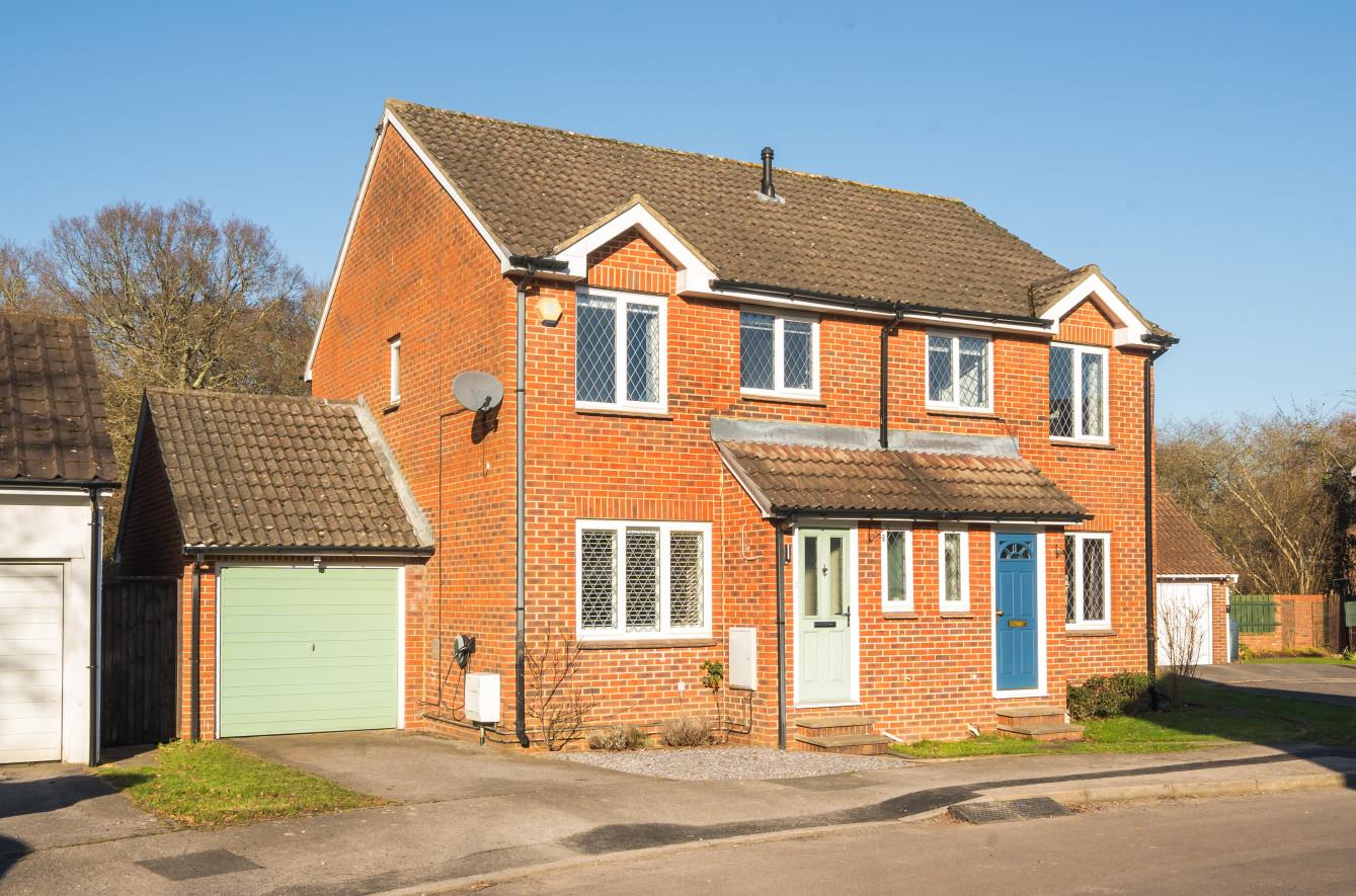 3 bedroom SemiDetached House for sale in Chandlers Ford
