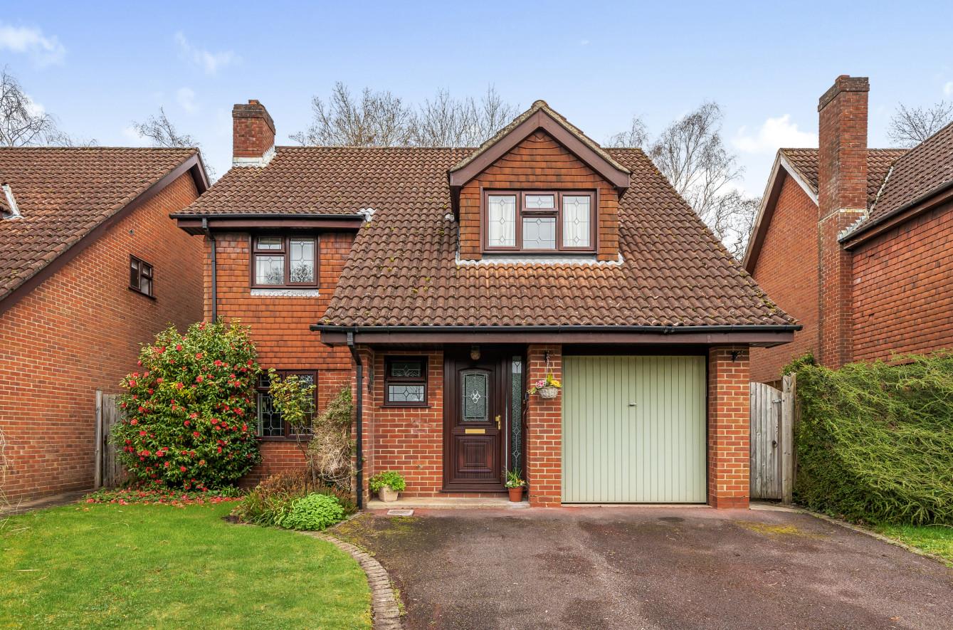 4 bedroom Detached House for sale in Eastleigh