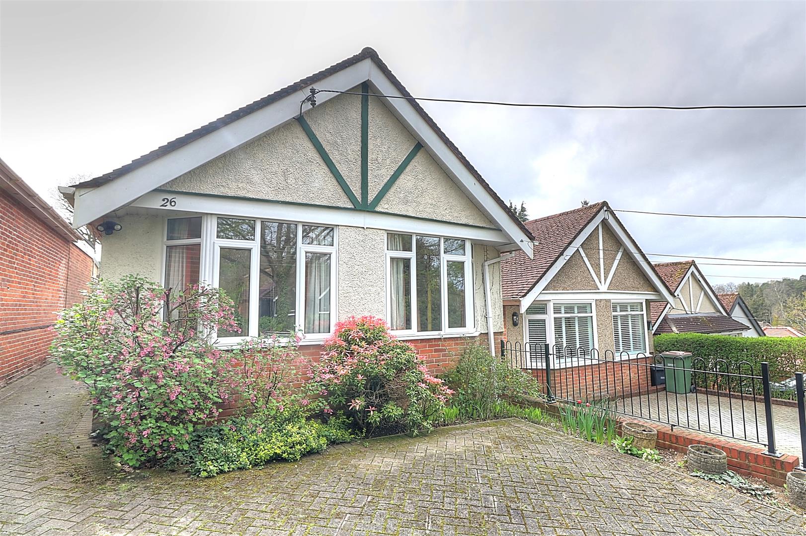 3 Bedroom Detached Bungalow For Sale In Chandlers Ford