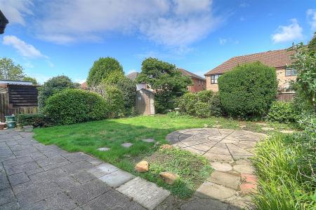 Wide Lane 55 Rear Gdn 2.jpg