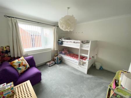 bedroom 2a.jpg