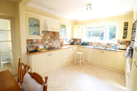 Kitchen Breakfast Room