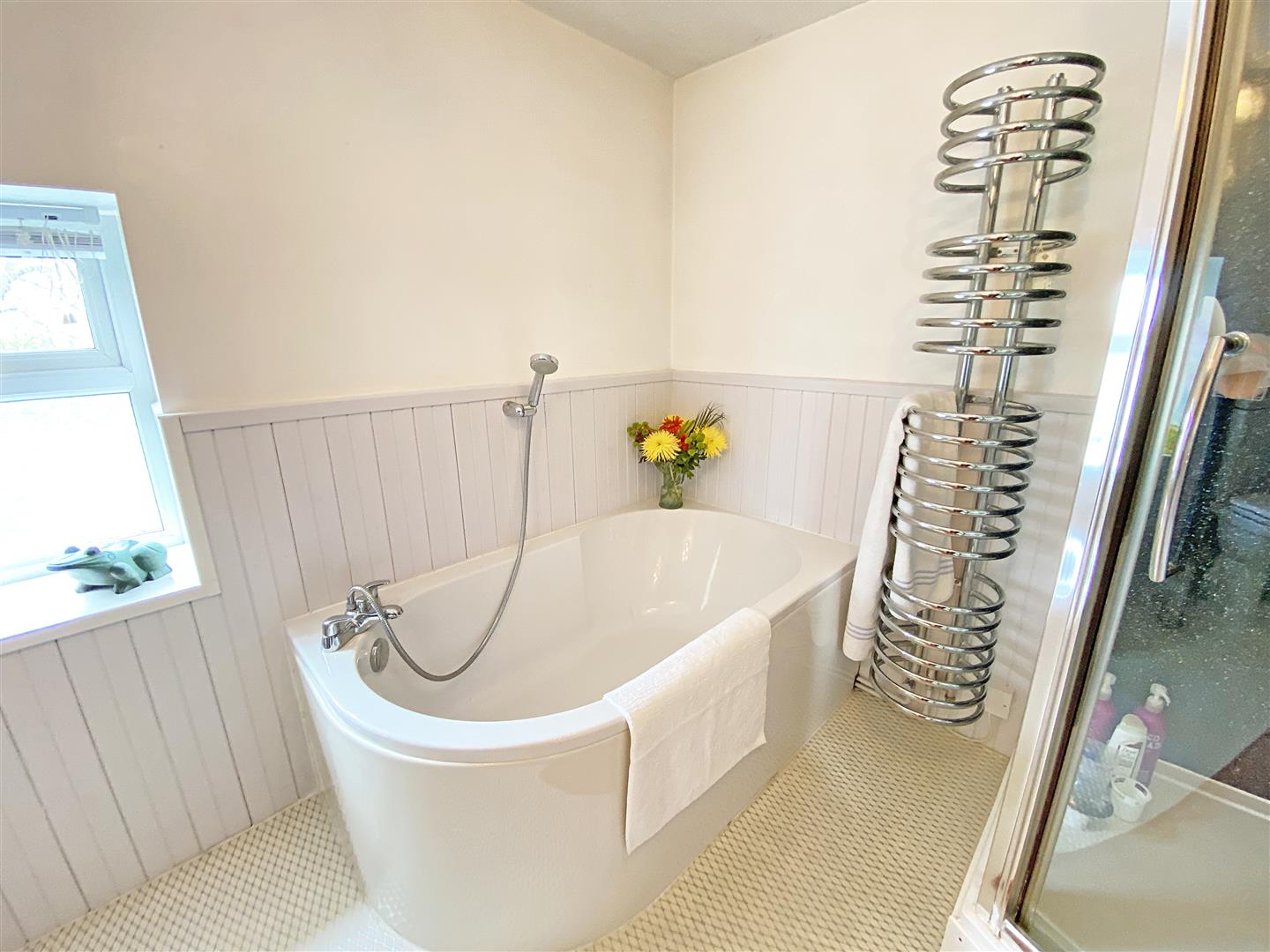 6 bedroom Detached House for sale in Ince Blundell