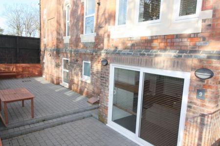 Private Exterior Patio