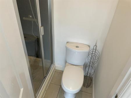 Ensuite Shower Room