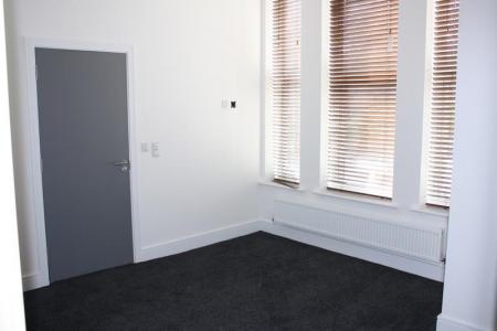 bedroom.jpg