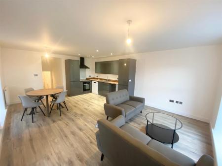 Open Plan Lounge Kitchen