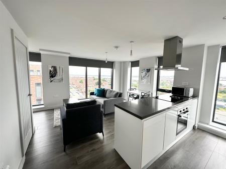 Open Plan Lounge Kitchen