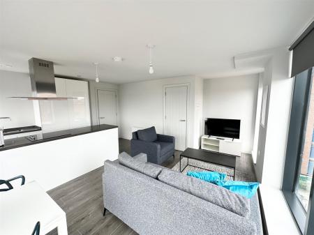 Open Plan Lounge Kitchen