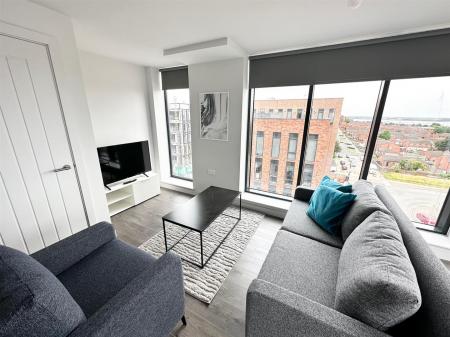 Open Plan Lounge Kitchen