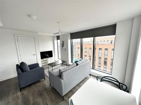 Open Plan Lounge Kitchen