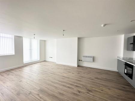 Open Plan Lounge Kitchen
