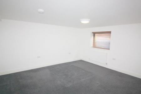 Bedroom 1.jpg