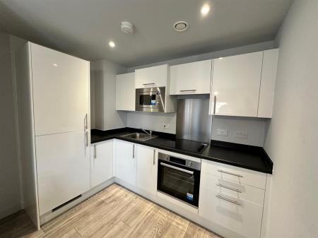 Kitchen1.jpg