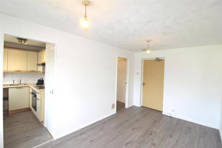 Bedroom/living room