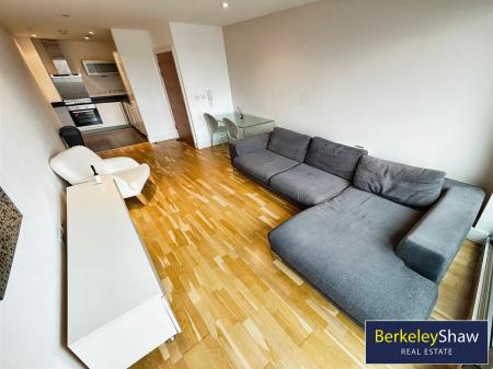 Lounge Kitchen