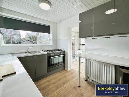 Kitchen (2)