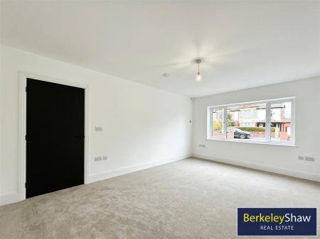 Living room (2)