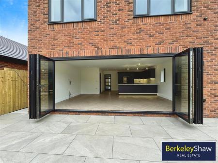 Bi-folding doors