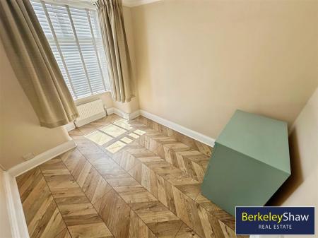 Bedroom 3 / Office