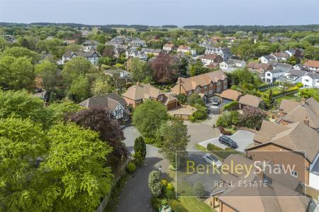 2 Mayfield Court Victoria Road Formby L377JL 066.j