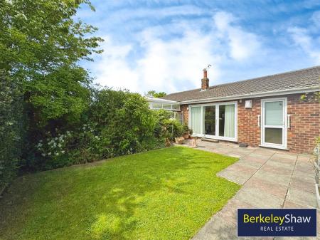 Rear garden (3)