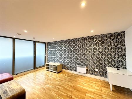 Open Plan Lounge Kitchen