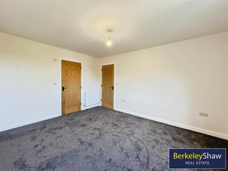 Bedroom 5 (2)