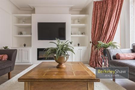 Sitting room (2)