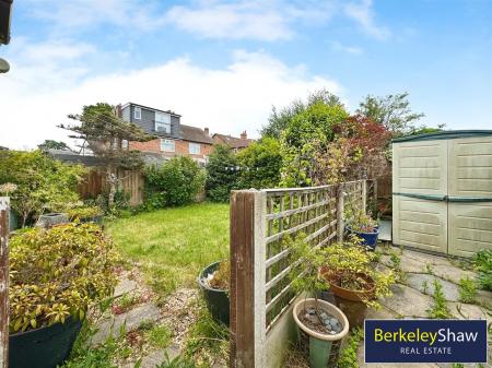 Rear garden (3)