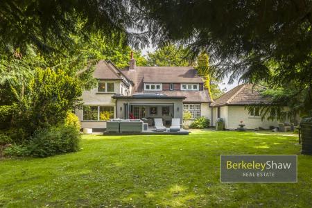 Sycamore Avenue Crosby L23