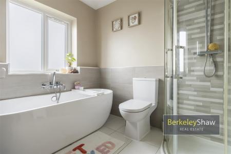Thornfield Road Thornton L23