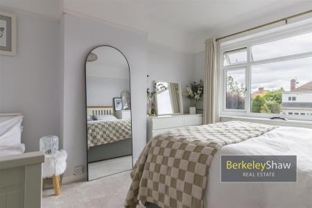 Thornfield Road Thornton L23