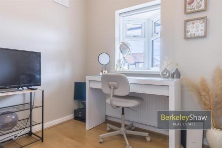 Thornfield Road Thornton L23