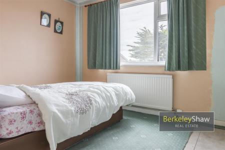 Ingle Green, Blundellsands L23