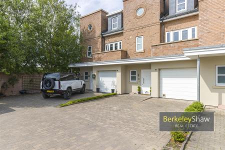 25 The Hamptons Formby L373JQ 050.jpg