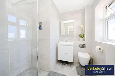 Stoneleigh Park, Thornton