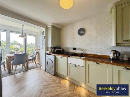 Kitchen diner