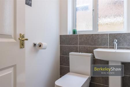 26 Stapleton Road Formby L372YN 038.jpg