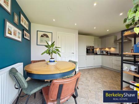 0dafae90--4124-B640-B9B4FAB026F6-61670-000016BF63B