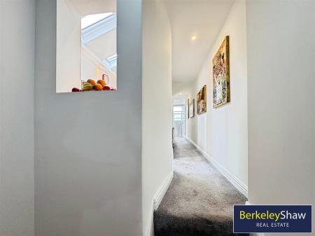 Landing/hallway