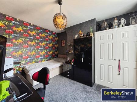 Penrhyn Avenue, L21