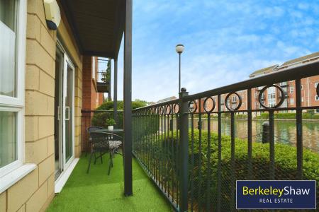 Balcony (2)