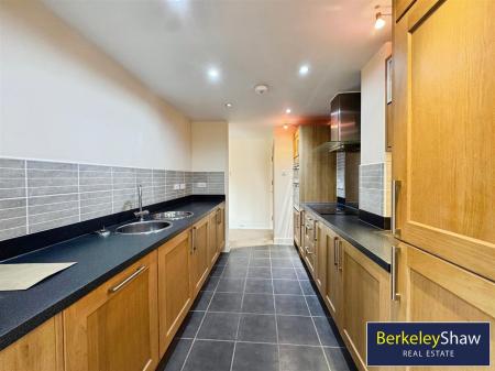 Kitchen (2)