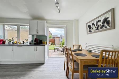 Kitchen diner