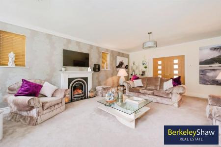 Sitting room (2)